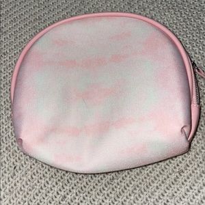 Makeup bag Kendall and Kylie